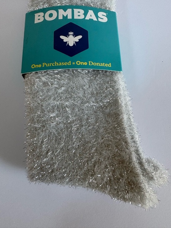 NWT Bombas Women's Fuzzy Socks Size Medium - Picture 4 of 13